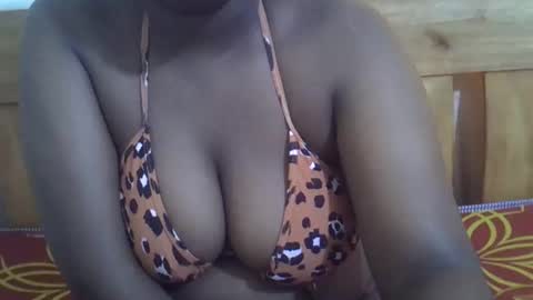 classy_zoey online show from October 25, 2025, 1:40 pm