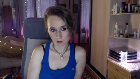 Snapshot of classyinna chatting on October 23, 2025, 8:24 am classyinna online show from October 23, 2025, 8:24 am