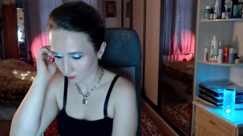 Snapshot of classyinna chatting on December 3, 2025, 8:34 am classyinna online show from December 3, 2025, 8:34 am