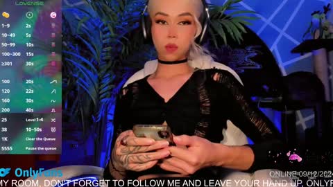   online show from December 10, 2024, 1:43 am