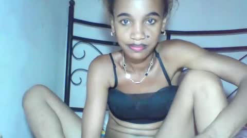 Snapshot of claudiannah chatting on April 6, 2026, 5:03 pm claudianne online show from April 6, 2026, 5:03 pm