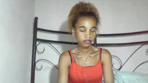 Snapshot of claudiannah chatting on May 18, 2026, 6:19 am claudianne online show from May 18, 2026, 6:19 am