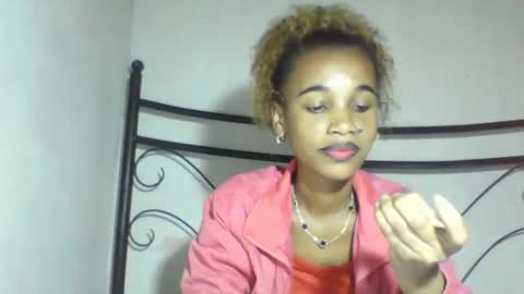 Snapshot of claudiannah chatting on May 19, 2026, 1:56 am claudianne online show from May 19, 2026, 1:56 am