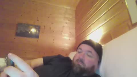 clayisback__ online show from April 2, 2026, 8:17 pm