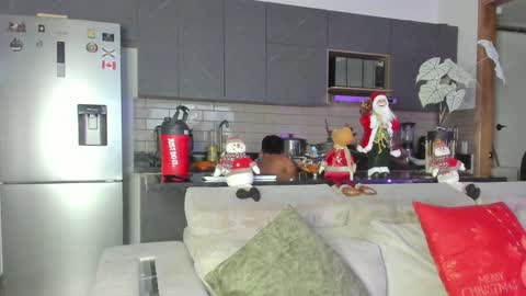 claytonburgues online show from December 10, 2024, 1:11 am