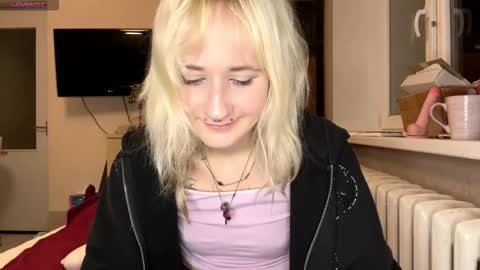 Jenny online show from December 16, 2025, 6:57 pm