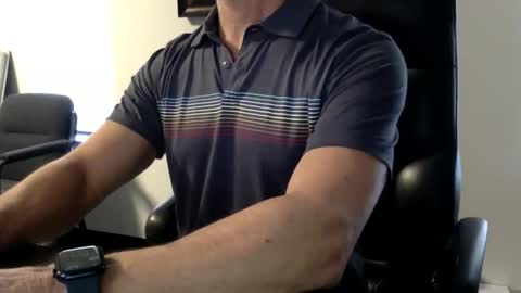 clemike69 online show from November 13, 2025, 4:06 pm