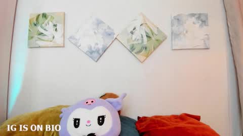 cleo online show from November 24, 2025, 4:01 am