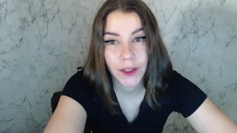 Cleo Rose  online show from May 21, 2026, 9:00 pm