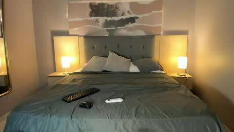 James  Cloe  online show from April 14, 2026, 11:38 am