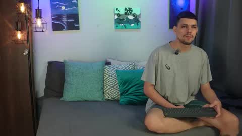 Girl Juliana and Federico online show from January 14, 2026, 6:19 am