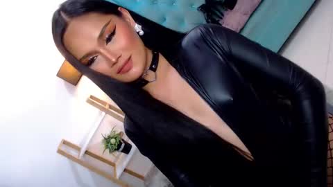 Cleo online show from March 16, 2026, 8:35 pm