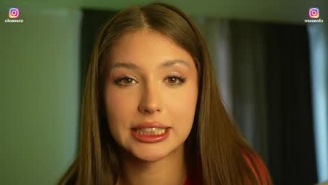 Snapshot of cleose chatting on April 10, 2026, 7:13 am Cleo online show from April 10, 2026, 7:13 am