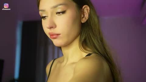 Snapshot of cleose chatting on April 16, 2026, 7:09 am Cleo online show from April 16, 2026, 7:09 am