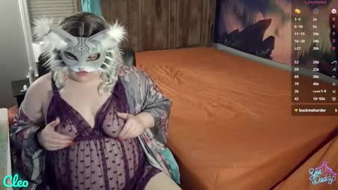 Cleo the Desert Kitten online show from January 6, 2026, 1:42 am
