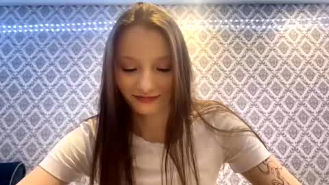 Snapshot of cleotilderinde chatting on December 5, 2025, 6:37 pm Cleo online show from December 5, 2025, 6:37 pm