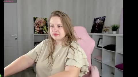 cleoxotie online show from June 25, 2026, 10:31 am