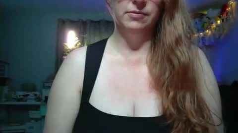 Snapshot of climaxfairy chatting on October 14, 2025, 12:06 pm Kate online show from October 14, 2025, 12:06 pm