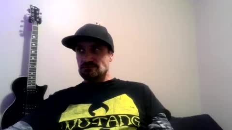 Snapshot of clintwood12 chatting on January 16, 2025, 6:46 am chad online show from January 16, 2025, 6:46 am