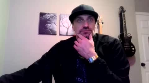 Snapshot of clintwood12 chatting on February 26, 2025, 5:53 am chad online show from February 26, 2025, 5:53 am