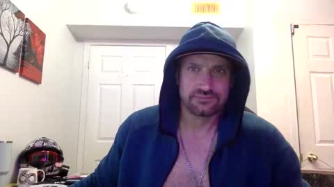 Snapshot of clintwood12 chatting on September 15, 2025, 6:46 am chad online show from September 15, 2025, 6:46 am