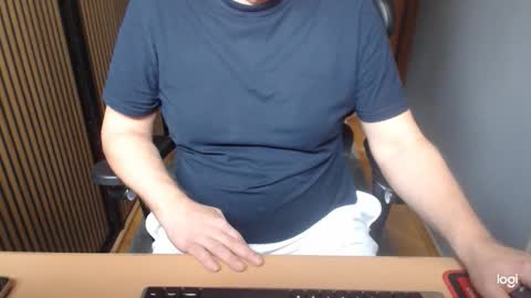 Snapshot of clit_fan chatting on March 27, 2026, 10:59 am Rob online show from March 27, 2026, 10:59 am