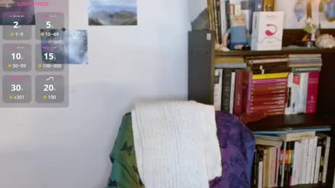 Snapshot of clitia_xx chatting on October 26, 2025, 1:33 am Clitia online show from October 26, 2025, 1:33 am