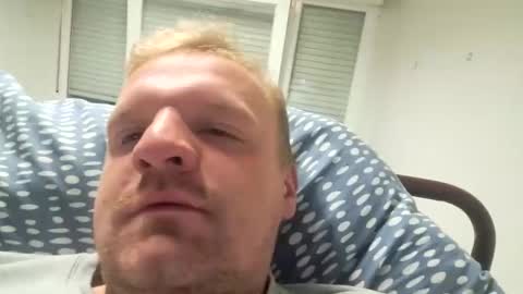 Snapshot of cllappingseling chatting on October 27, 2025, 6:01 pm cllappingseling online show from October 27, 2025, 6:01 pm