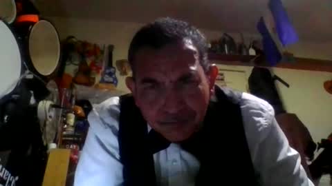 clodomiroo online show from May 13, 2026, 9:06 am