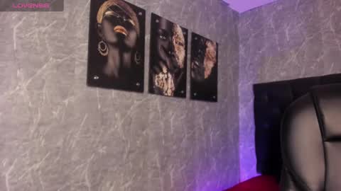 Snapshot of cloe__hills chatting on February 22, 2025, 12:19 pm Cloe online show from February 22, 2025, 12:19 pm