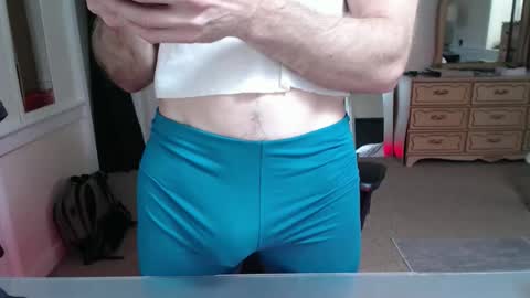 Cloud online show from October 31, 2025, 5:14 pm