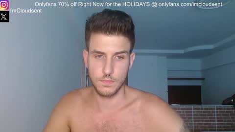 Snapshot of cloudsent chatting on February 9, 2025, 6:33 am  35 videos 50 pictures ---- IGTwitter ImCloudsent online show from February 9, 2025, 6:33 am
