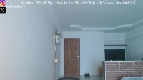Snapshot of cloudsent chatting on February 14, 2025, 4:58 am  35 videos 50 pictures ---- IGTwitter ImCloudsent online show from February 14, 2025, 4:58 am