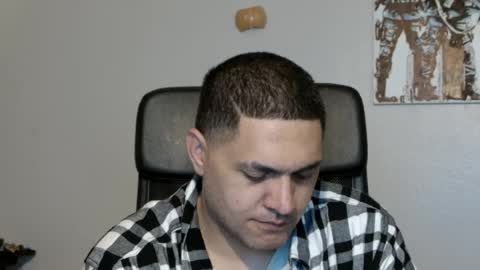 Snapshot of cloudyclearskies chatting on May 22, 2026, 8:03 pm CloudyClearSkies online show from May 22, 2026, 8:03 pm