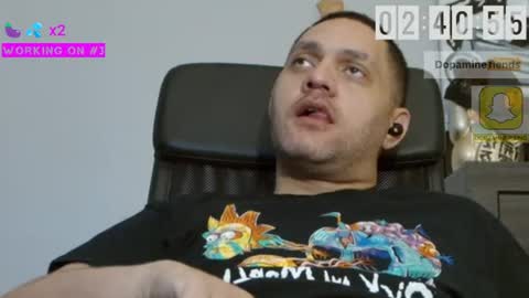 Snapshot of cloudyclearskies chatting on August 3, 2026, 4:44 pm CloudyClearSkies online show from August 3, 2026, 4:44 pm