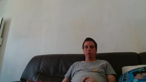 clouplefun online show from September 17, 2025, 11:56 am