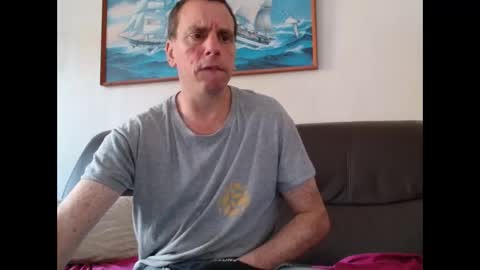 Snapshot of clouplefun chatting on May 25, 2026, 5:57 am clouplefun online show from May 25, 2026, 5:57 am