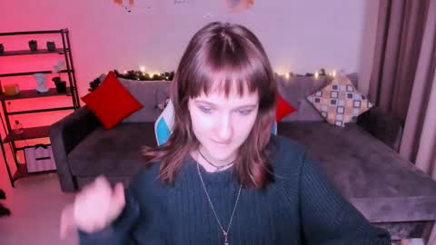  Clover  follow me  online show from January 5, 2025, 6:02 pm