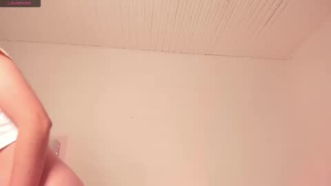 Chloe  online show from November 11, 2025, 2:00 am