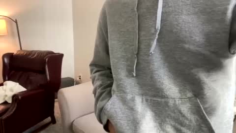 clt789 online show from January 1, 2025, 7:10 pm