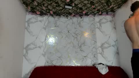 club_latinboys online show from April 6, 2026, 11:05 pm