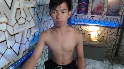 Snapshot of clyde_twinkx chatting on September 14, 2025, 7:07 am clyde_twinkx online show from September 14, 2025, 7:07 am