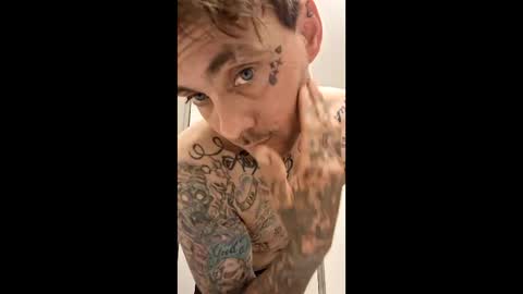 cmane546389 online show from April 19, 2026, 2:11 am