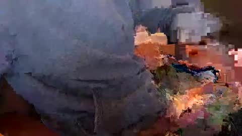 Snapshot of cmart2023 chatting on December 17, 2025, 6:36 pm cmart2023 online show from December 17, 2025, 6:36 pm