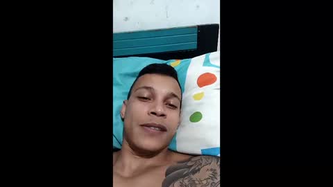 Snapshot of cmeza2108 chatting on June 7, 2026, 12:15 am cmeza2108 online show from June 7, 2026, 12:15 am