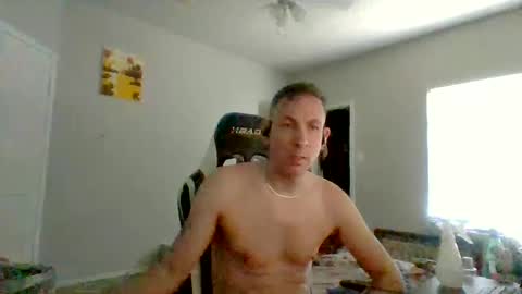 Snapshot of cmypenis chatting on October 13, 2025, 5:35 pm Master Bates online show from October 13, 2025, 5:35 pm