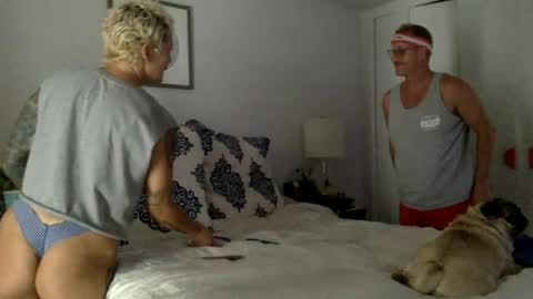 Snapshot of cnthdeluna39 chatting on July 16, 2026, 1:00 am Frank and Ginger online show from July 16, 2026, 1:00 am