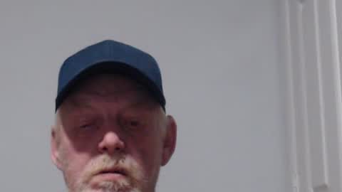 cockreadynow4u online show from February 12, 2025, 4:54 am