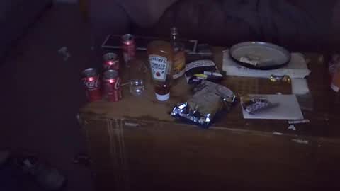 coco1999879062 online show from December 5, 2025, 3:59 am