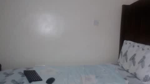 Snapshot of cocoa_devine chatting on April 22, 2026, 2:58 am cocoa_devine online show from April 22, 2026, 2:58 am